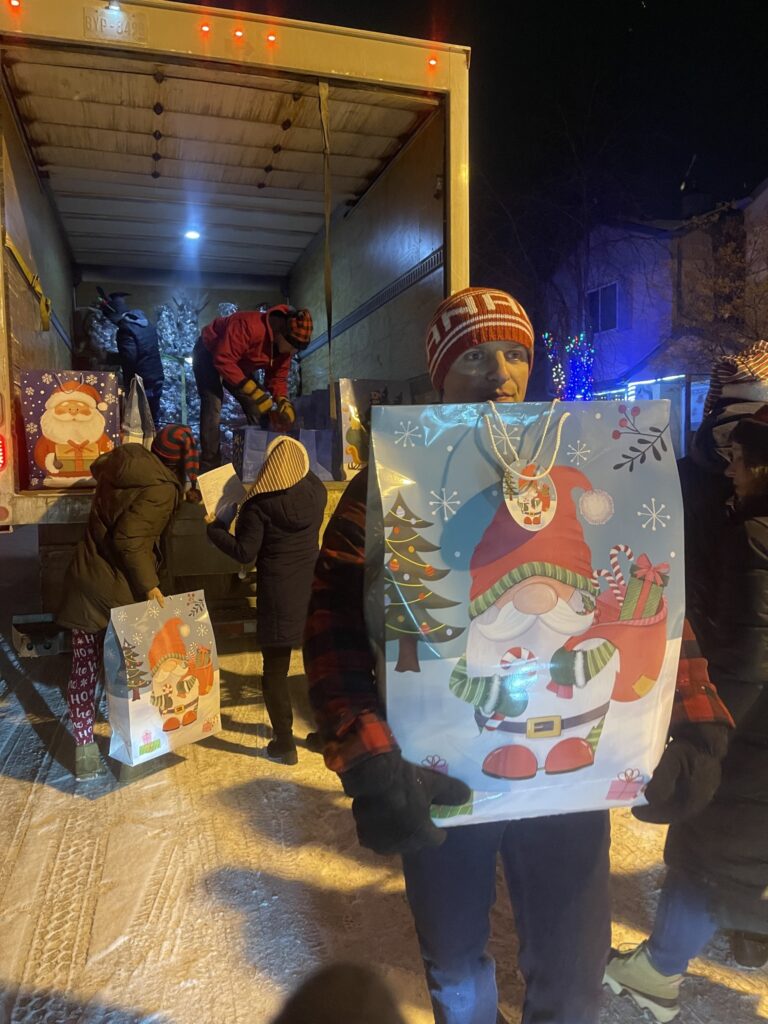 602421899_1297175579120644_5540134200386155843_n